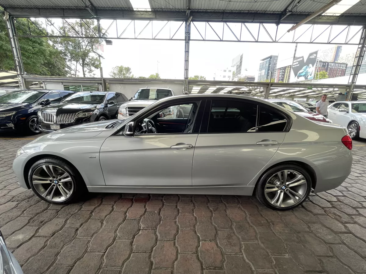 BMW Serie 3 2.0 320ia Sport Line At 2018
